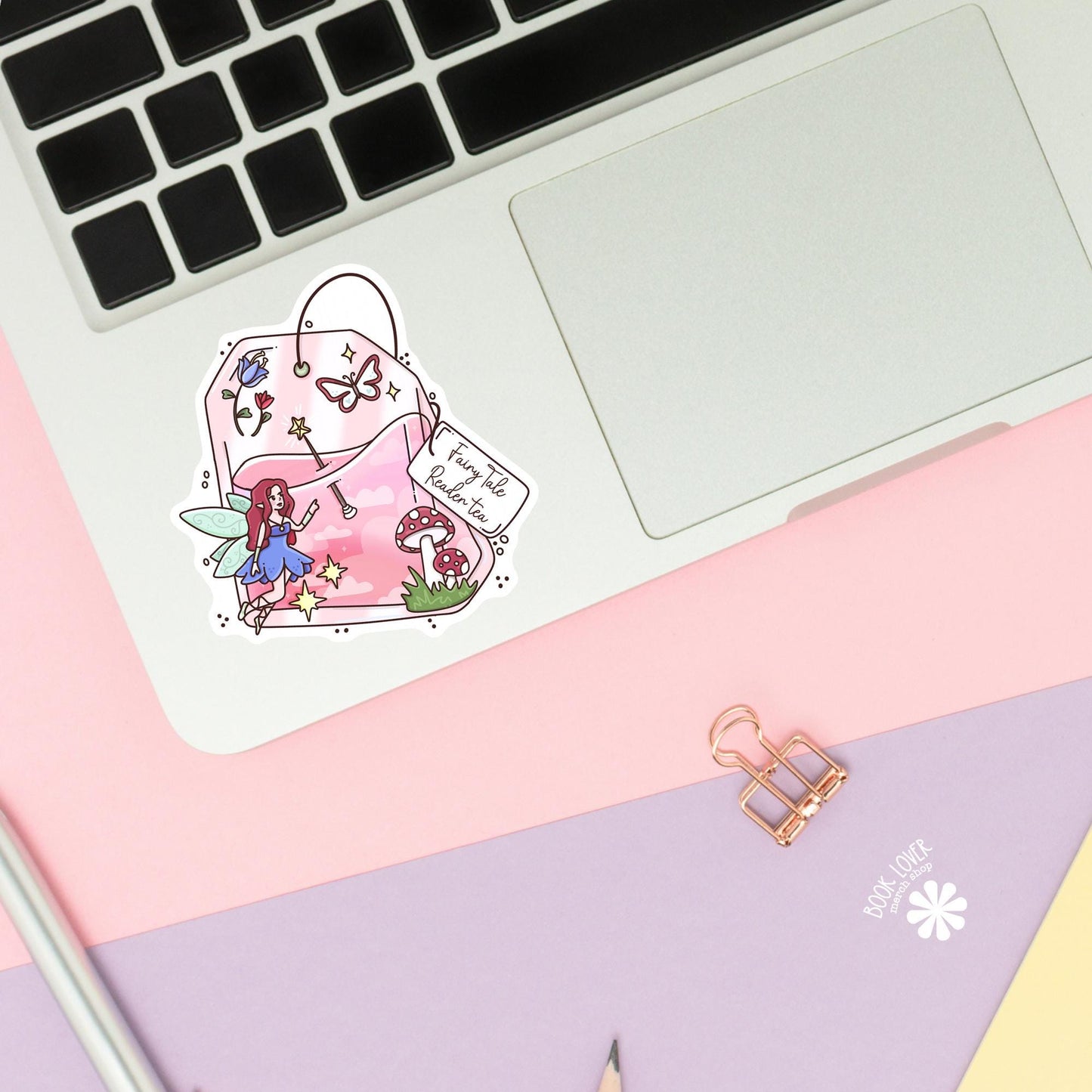 Fairy Tale Reader Tea Sticker / Fairycore Tea Bag / Bookish Fairy / Fantasy Reader Gift / Kawaii Tea Sticker / Cozy Reading / Kindle Decal