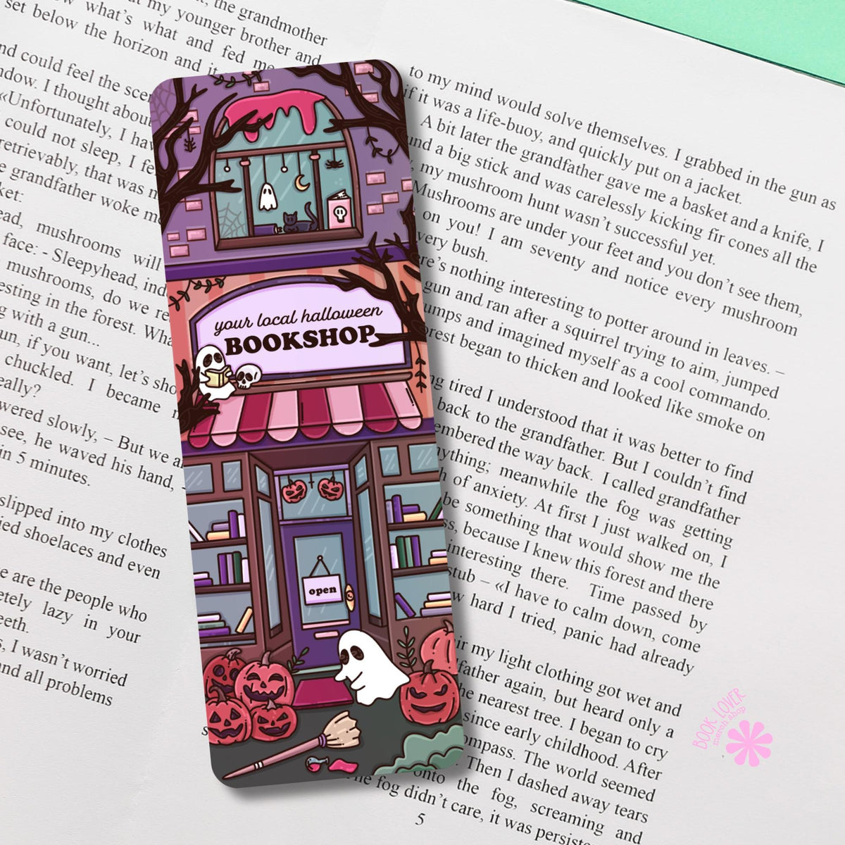 Halloween Bookstore Bookmark / Cute Spooky Bookshop Design / Reading Gift for Book Lovers