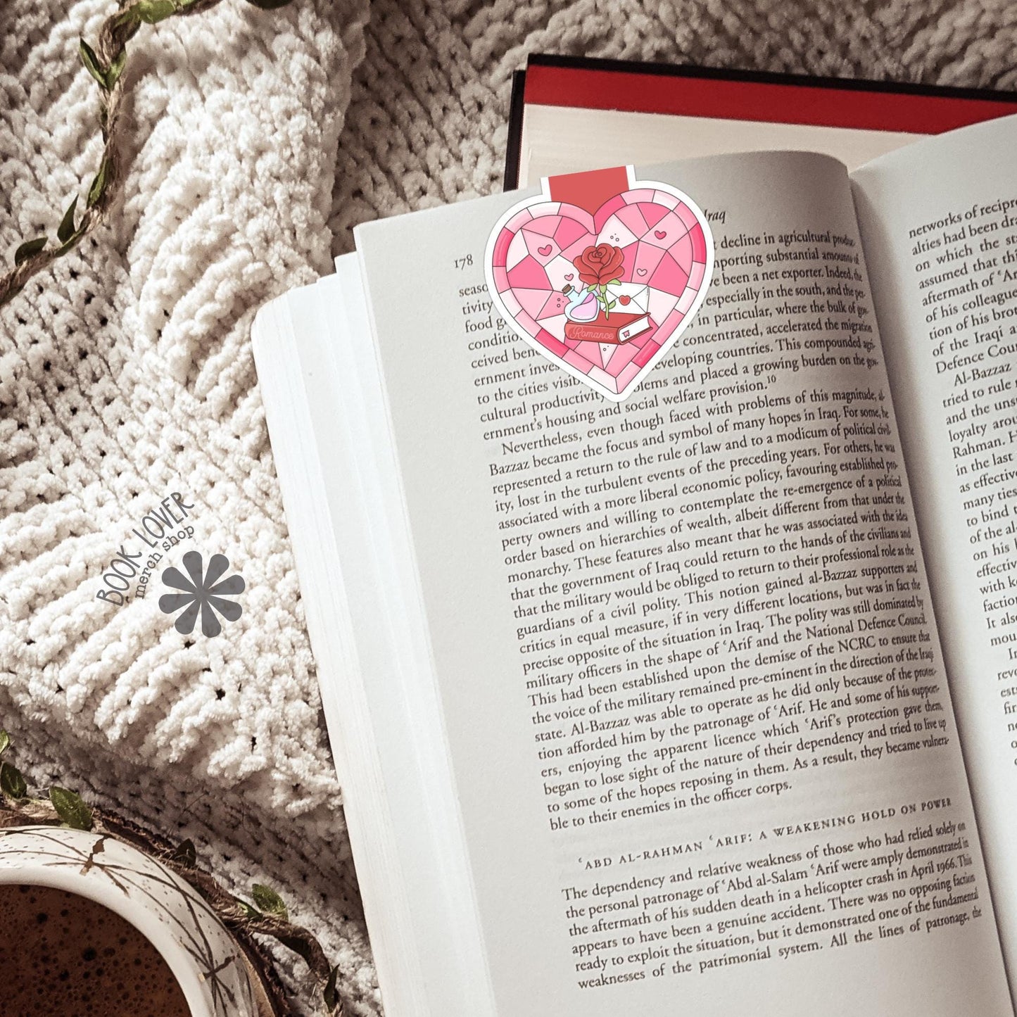 Bookish Romance Stained Glass Heart Magnetic Bookmark / Bookish Bookmark / Book Lover Gift / Bookish Merch / Romance Reader / Reading Lover