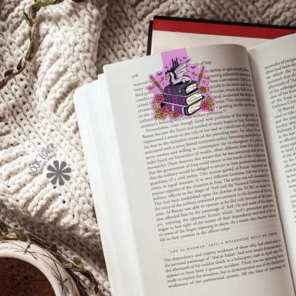 Fantasy Pile of Books Magnetic Bookmark / Bookish Bookmark / Book Lover Gift / Bookish Merch / Fantasy Reader / Reading Lover