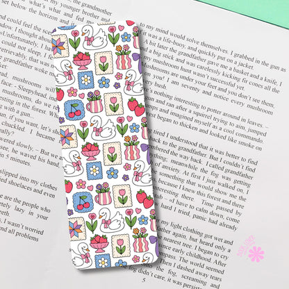 Summer Stitch Bookish Bookmark / Girly Strawberry Bookish Bookmark / Book Lover Gift / Coquette Swan Bookish Merch / Smut Reader / Reading