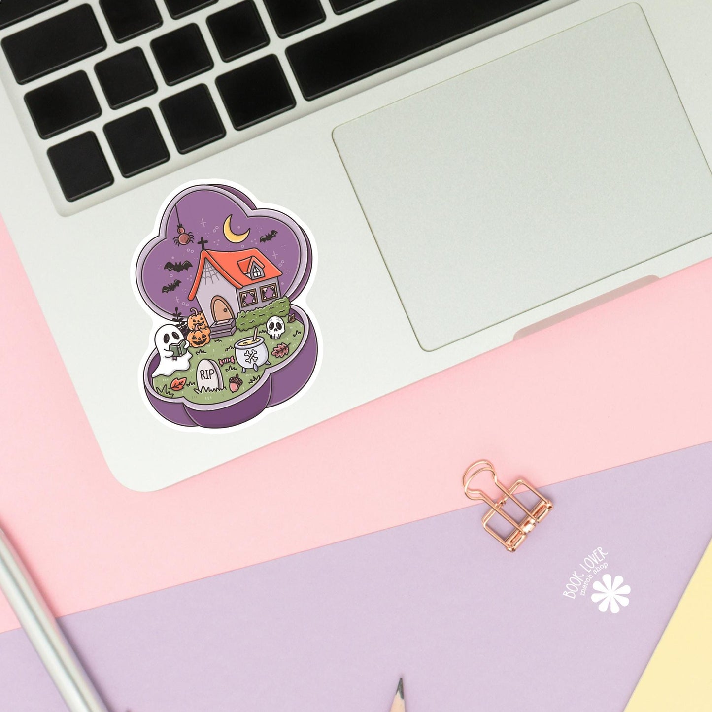 Halloween Ghost Reading Sticker / Cute Halloween Bookish / Spooky Reader Gift / Haunted House / Kawaii Halloween / Bookish Ghost / Kindle