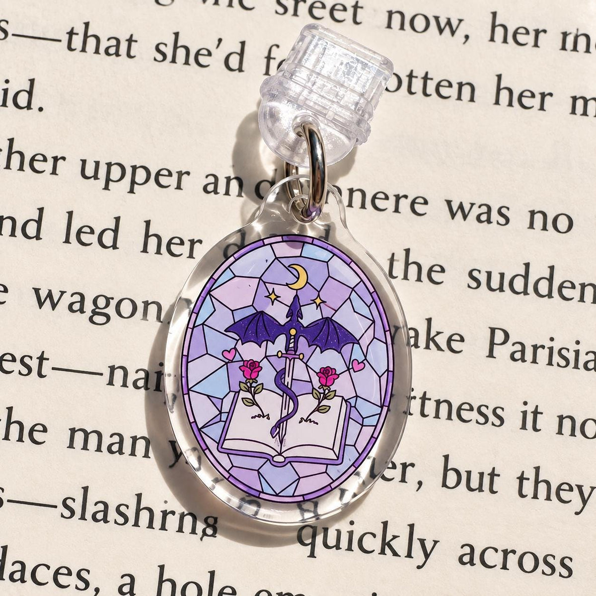 Romantasy Dragon USB C dust plug, Kindle charm, view 2